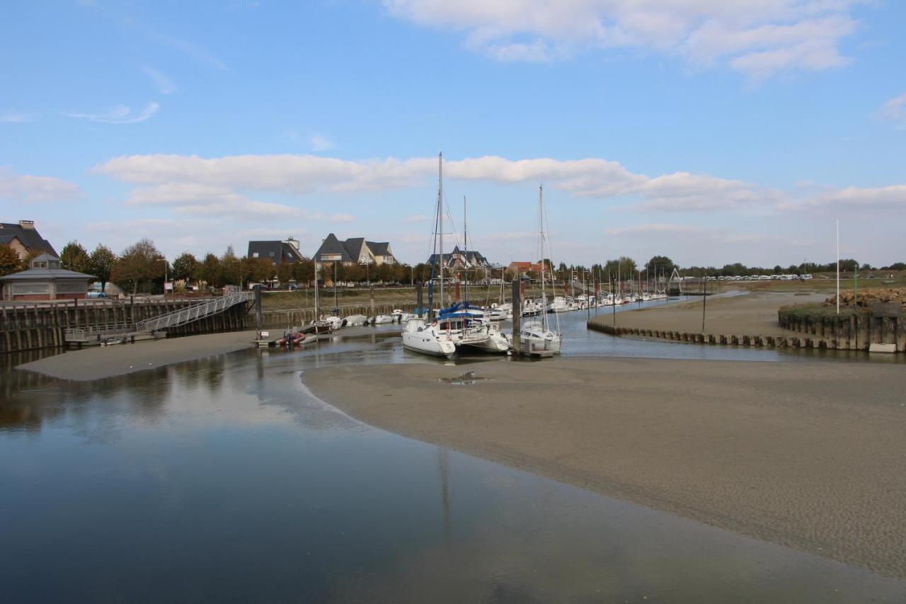 Logis - Hotel De La Baie De Somme Le Crotoy Exterior photo